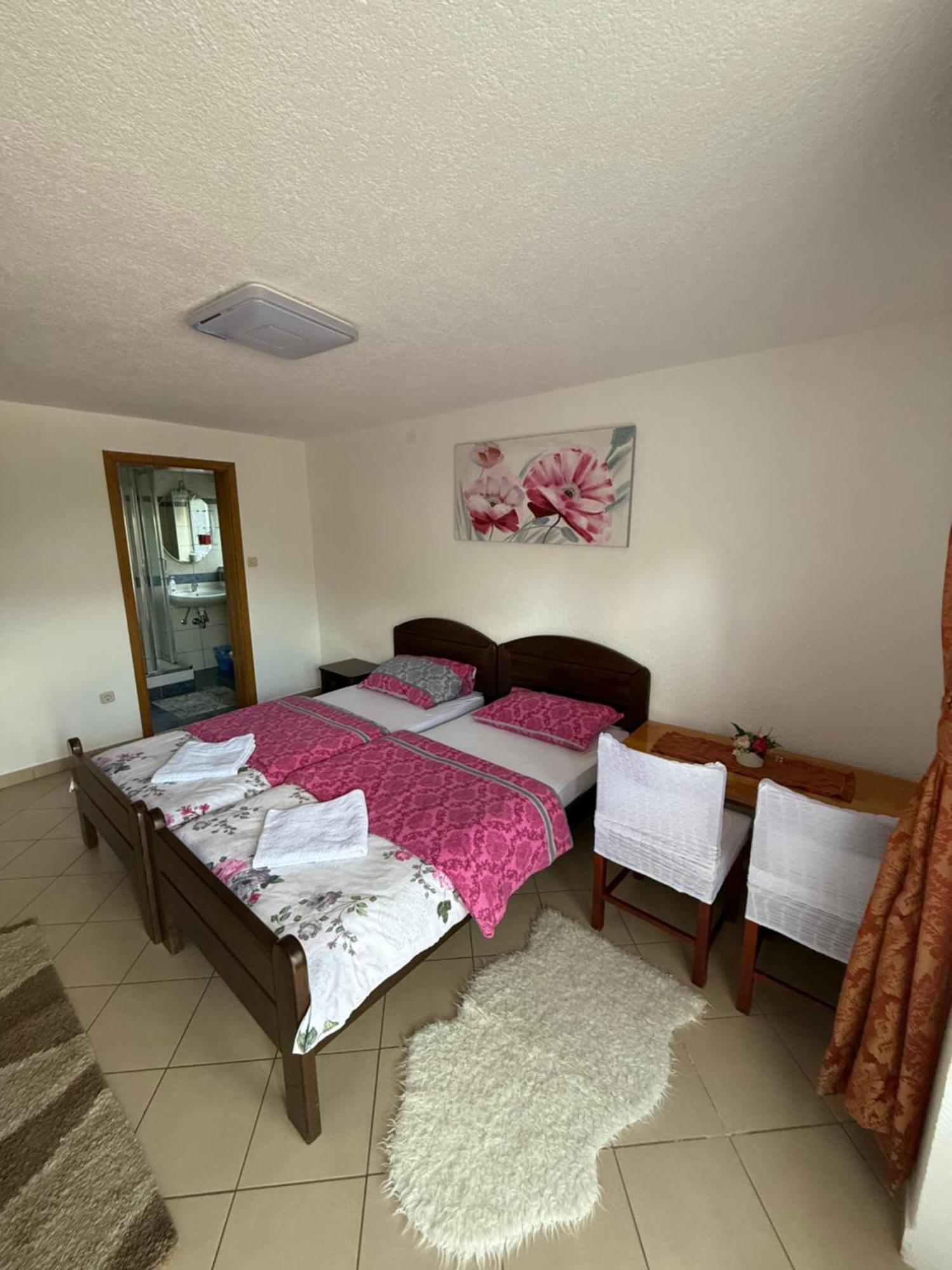Plitvice Pension Perisic Korenica Zewnętrze zdjęcie