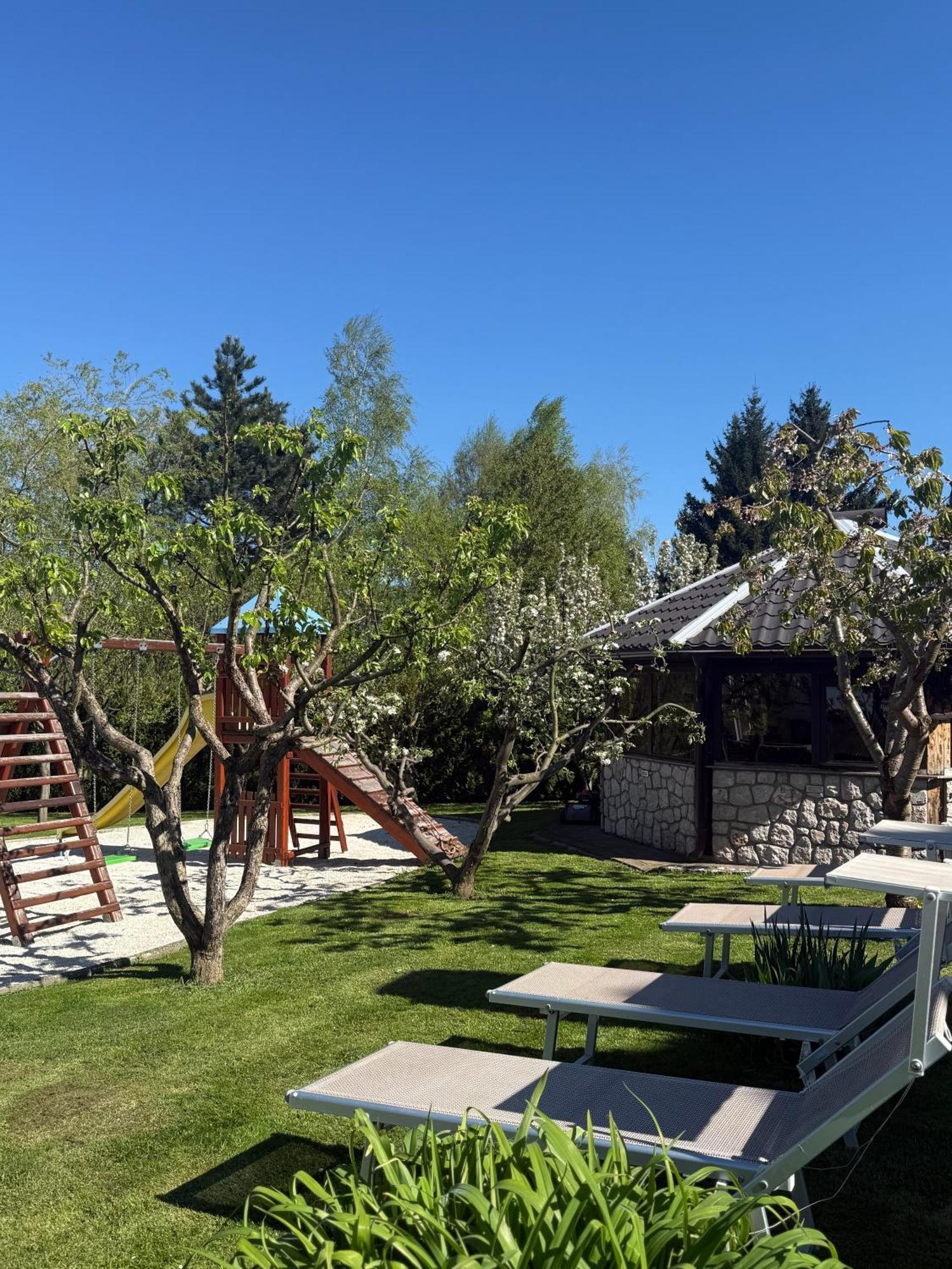 Plitvice Pension Perisic Korenica Zewnętrze zdjęcie